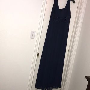 Long blue bridesmaids dress w/ shawl